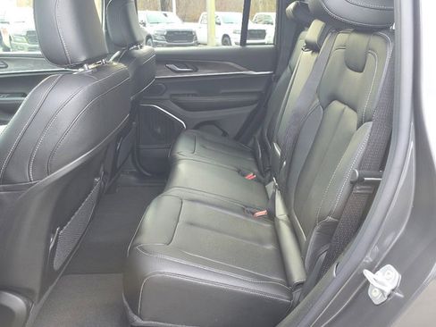 New 2026 Jeep Grand Cherokee Limited image 13