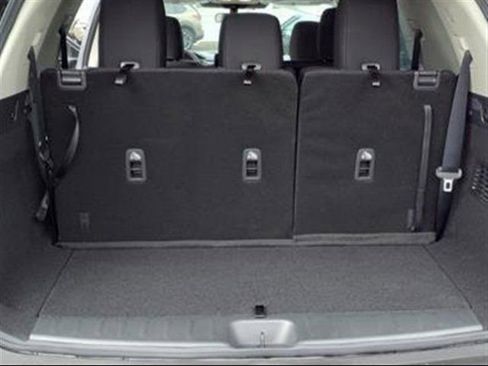 New 2025 Nissan Pathfinder S image 33