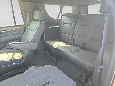 Used 2022 GMC Yukon XL Denali AWD/4WD image 35