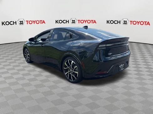 Used 2024 Toyota Prius Prime FWD image 6