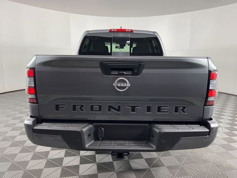 New 2026 Nissan Frontier SV w/ SV Convenience Package image 9