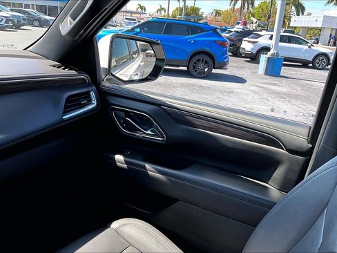 Used 2023 Chevrolet Tahoe LT image 16