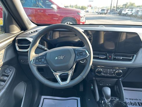 New 2026 Chevrolet TrailBlazer ACTIV w/ Driver Confidence Package image 15