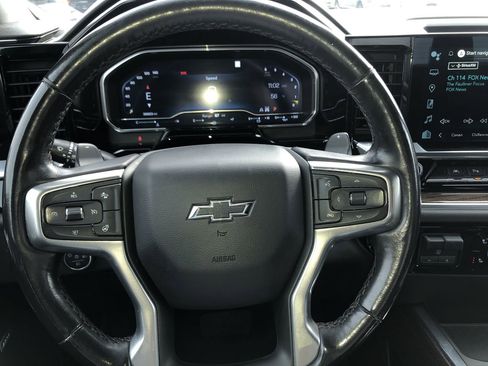 Used 2022 Chevrolet Silverado 1500 RST w/ Convenience Package II image 15