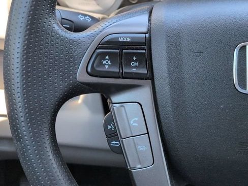 Used 2015 Honda Pilot LX image 23