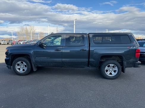 Used 2018 Chevrolet Silverado 1500 LT w/ All Star Edition image 2