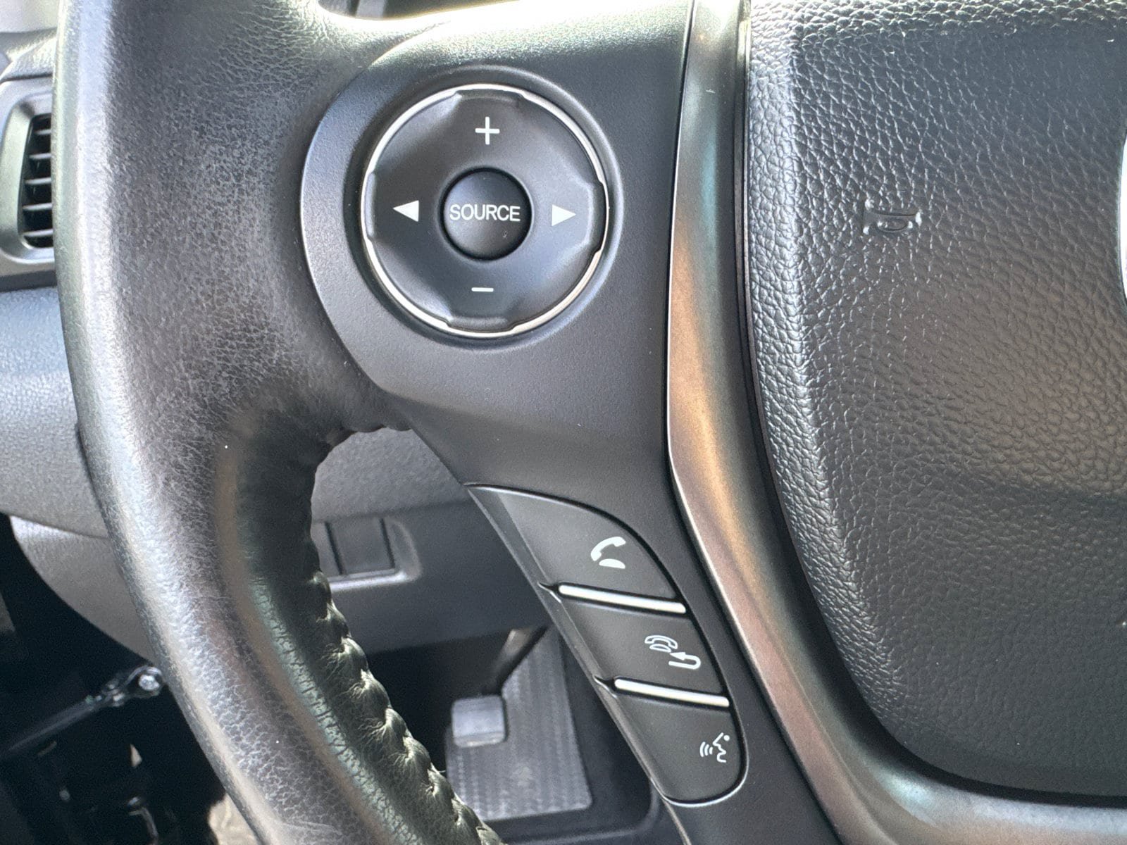 Used 2019 Honda Ridgeline RTL image 33