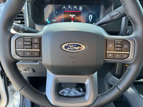 New 2025 Ford F250 Lariat w/ Lariat Ultimate Package image 12