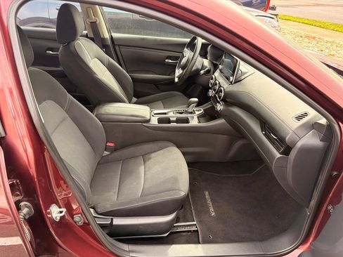 Used 2021 Nissan Sentra SV FWD image 13