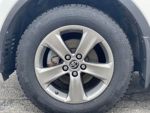 Used 2015 Toyota RAV4 XLE w/ Outdoor Package image 10