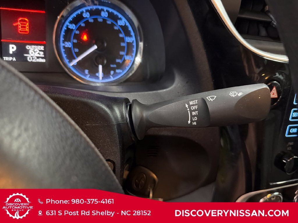Used 2019 Toyota Corolla L FWD image 24