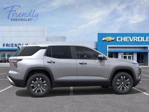 New 2026 Chevrolet Equinox LT w/ Convenience Package II AWD/4WD image 16