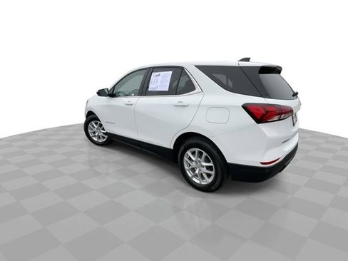 Used 2024 Chevrolet Equinox LT w/ LPO, Floor Liner Package image 6