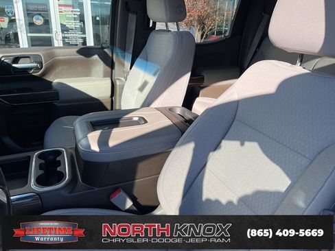 Used 2021 Chevrolet Silverado 1500 RST w/ Z71 Off-Road Package image 4