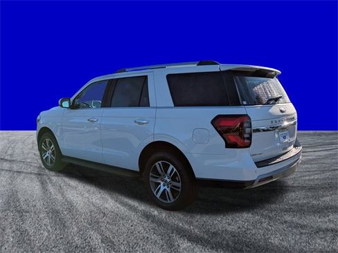 Certified 2024 Ford Expedition Limited image 6