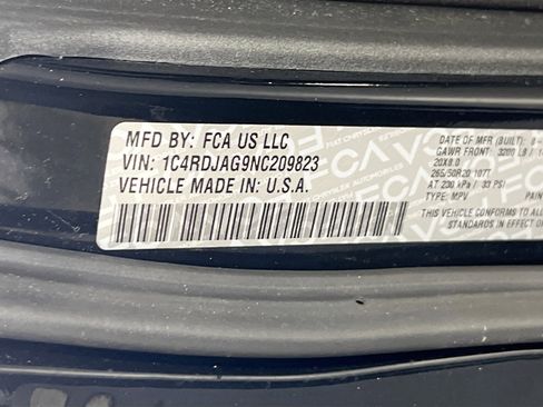 Used 2022 Dodge Durango SXT w/ Blacktop Package image 31