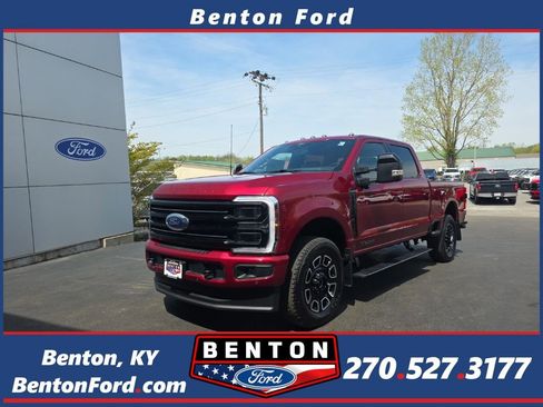New 2025 Ford F250 Platinum AWD/4WD image 1