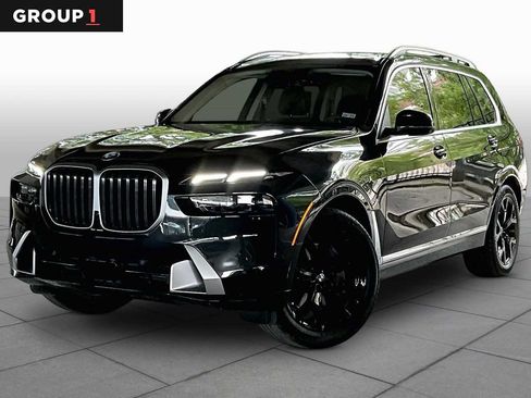Used 2025 BMW X7 xDrive40i w/ Premium Package AWD/4WD image 1