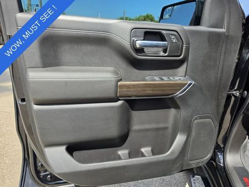 Used 2021 Chevrolet Silverado 1500 LT Trail Boss w/ Bed Protection Package AWD/4WD image 18