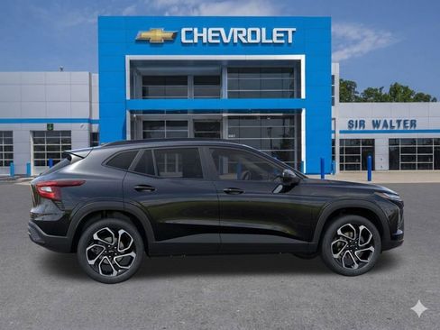 New 2026 Chevrolet Trax RS w/ Sunroof Package image 6