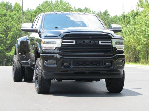 Used 2019 RAM 3500 Laramie AWD/4WD image 8