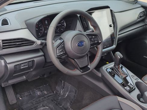 Certified 2025 Subaru Crosstrek 2.5i Limited image 2