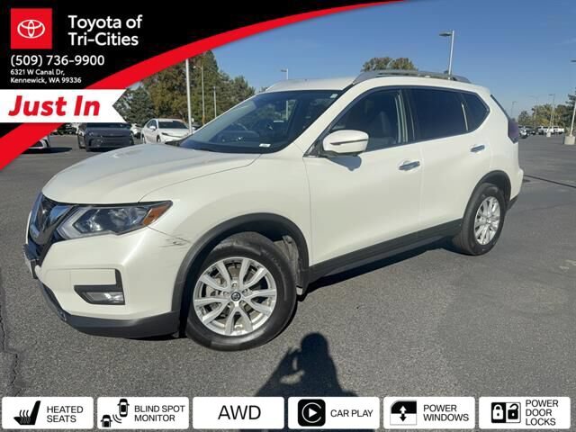 Used 2018 Nissan Rogue SV w/ Premium Package AWD/4WD image 1