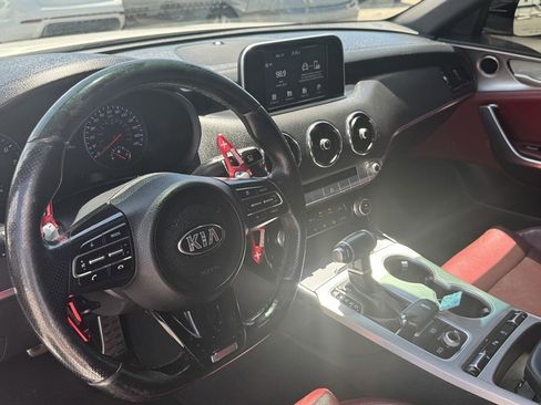 Used 2019 Kia Stinger GT RWD image 10