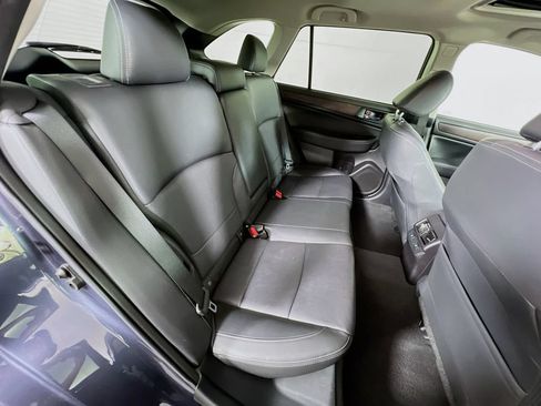 Used 2016 Subaru Outback 2.5i Limited AWD/4WD image 29