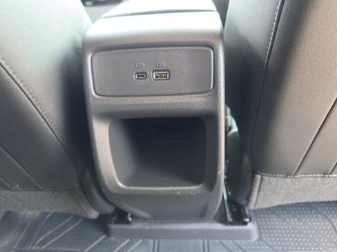 Certified 2025 Chevrolet Trax LT w/ Driver Confidence Package FWD image 27