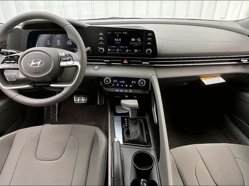 New 2026 Hyundai Elantra Sport FWD image 6