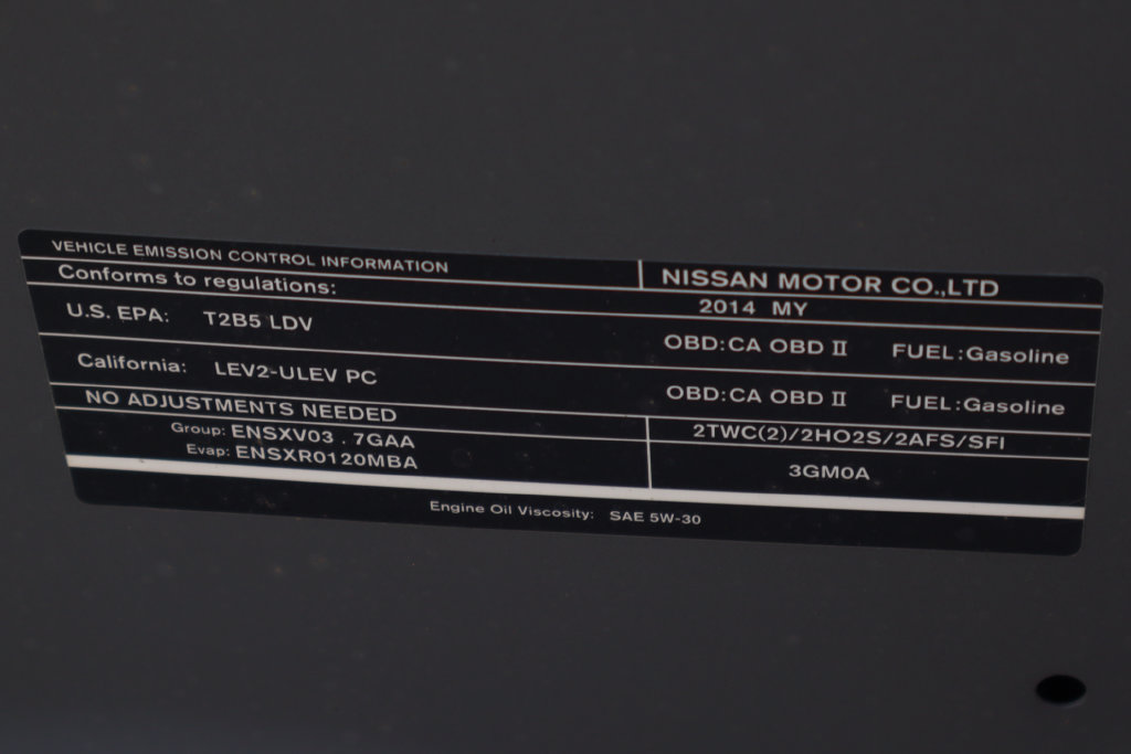 Used 2014 Nissan 370Z Coupe RWD image 15