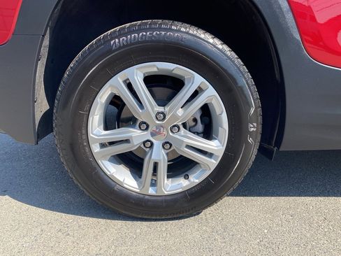 Used 2024 GMC Terrain SLE image 6