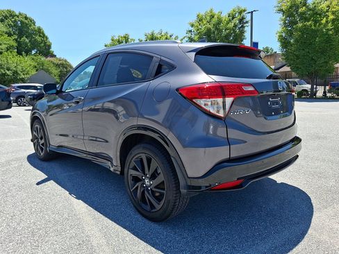 Used 2022 Honda HR-V Sport image 4