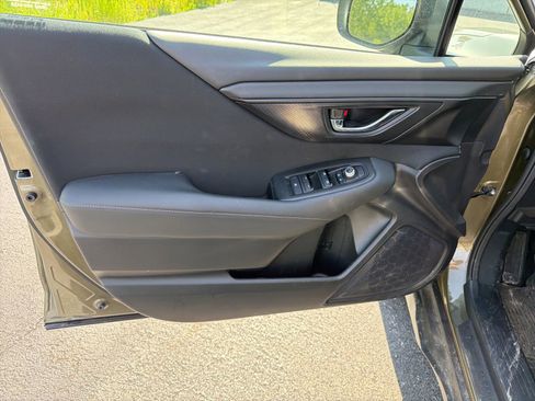 Used 2022 Subaru Outback Premium AWD/4WD image 12