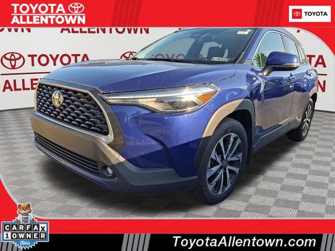 Used 2024 Toyota Corolla Cross XLE w/ Convenience Package AWD/4WD image 1