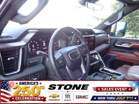 Certified 2025 GMC Sierra 2500 Denali Ultimate AWD/4WD image 14
