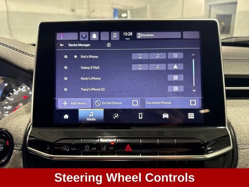Used 2024 Jeep Compass Latitude AWD/4WD image 12