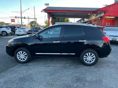 Used 2015 Nissan Rogue S w/ Convenience Package AWD/4WD image 8