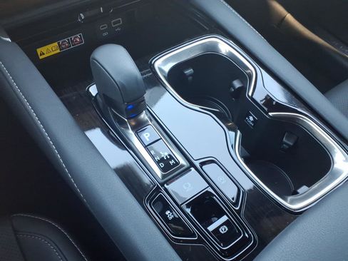 Used 2025 Lexus RX 350 FWD w/ Technology Package image 19