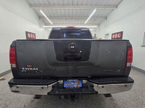 Used 2012 Nissan Titan SV RWD image 6