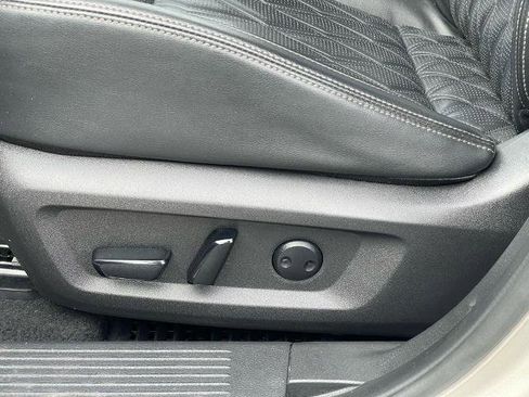 Certified 2023 Nissan Rogue Platinum w/ Platinum Premium Package image 11