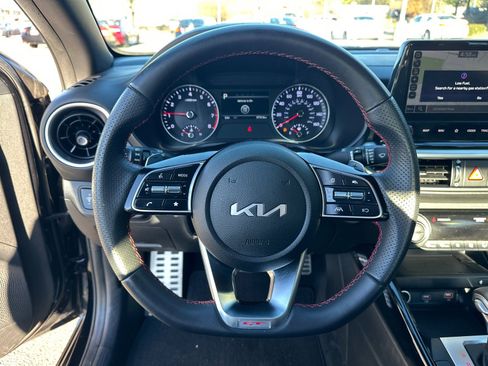 Used 2022 Kia Forte GT image 23