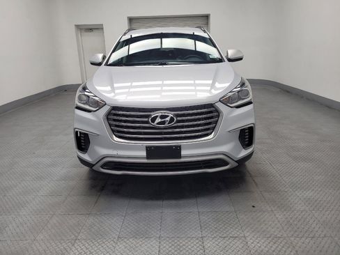 Used 2017 Hyundai Santa Fe SE image 15