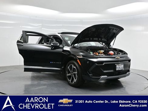 New 2025 Chevrolet Equinox EV LT image 38