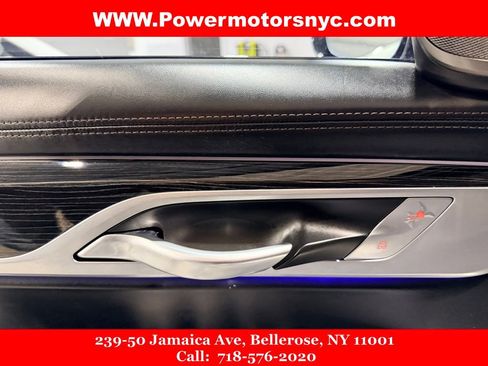 Used 2020 BMW 750i xDrive w/ Executive Package image 46