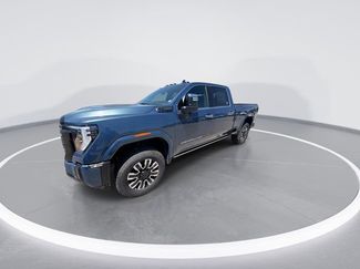 New 2026 GMC Sierra 2500 Denali Ultimate AWD/4WD video 4