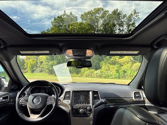 Used 2015 Jeep Grand Cherokee Overland RWD image 13