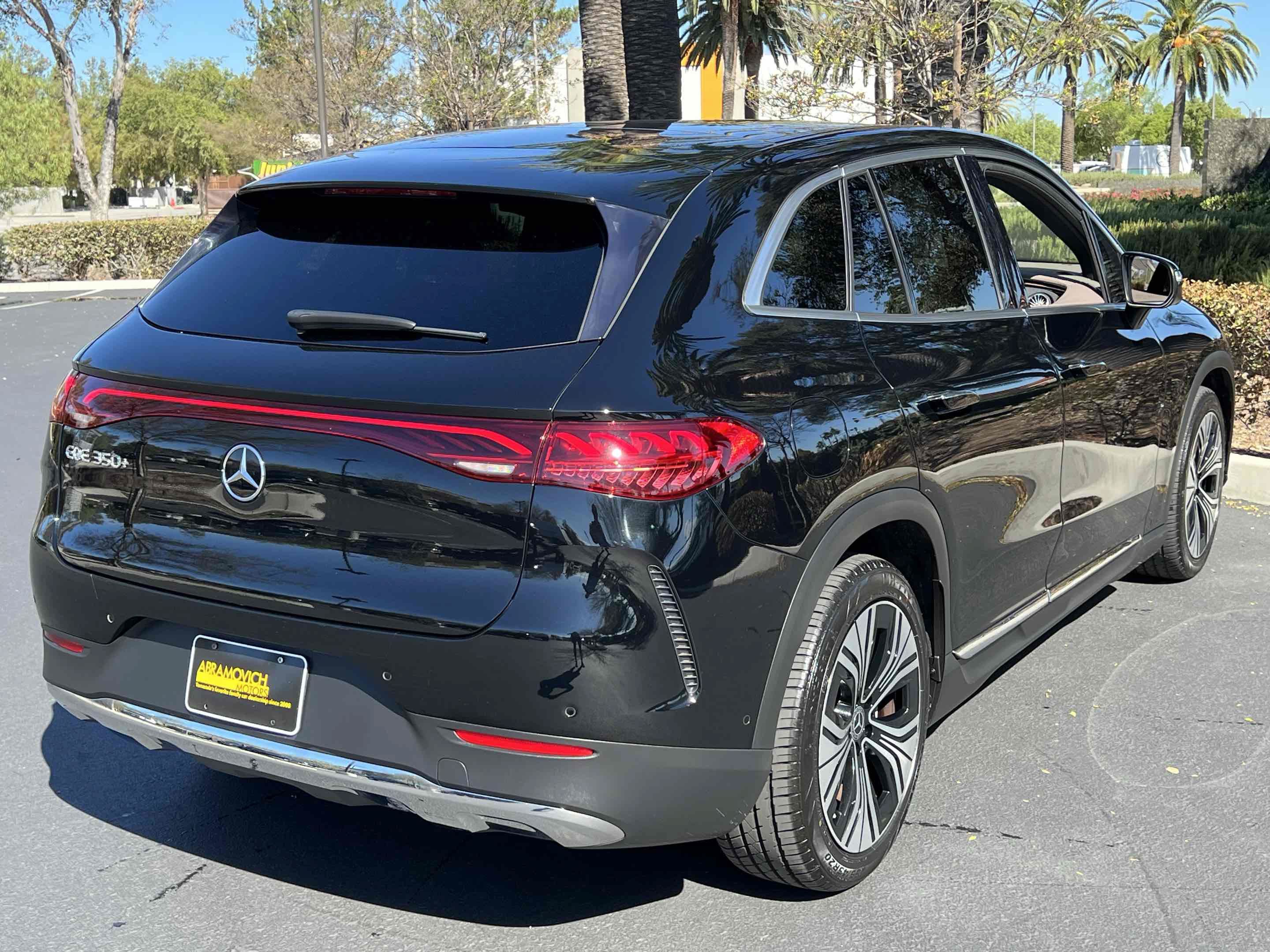 Used 2023 Mercedes-Benz EQE 350+ SUV image 22