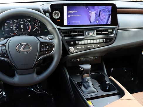 New 2025 Lexus ES 350 w/ Premium Package image 17